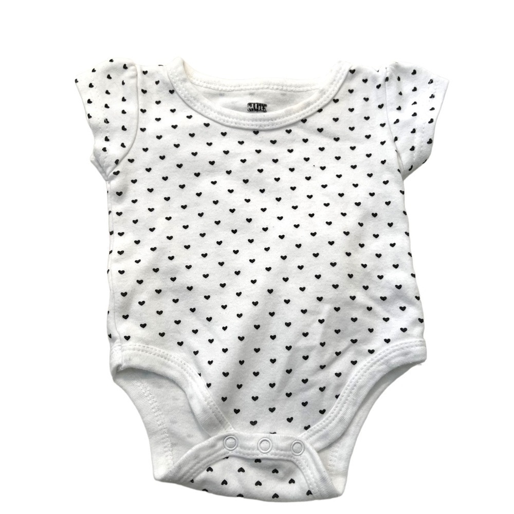 HRX Baby Girls Size 0-3 Months Bodysuit White Black Hearts 100% Cotton